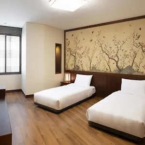 Hotel Ibis Ambassador Myeongdong, Seoel